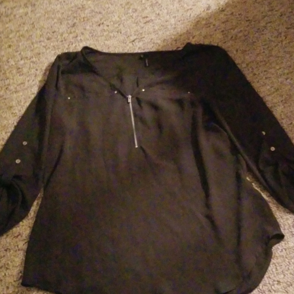 3/4 sleeve shirt